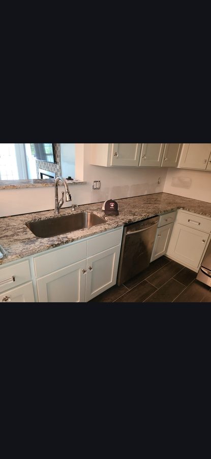 Kitchen Sink with Granite Countertops